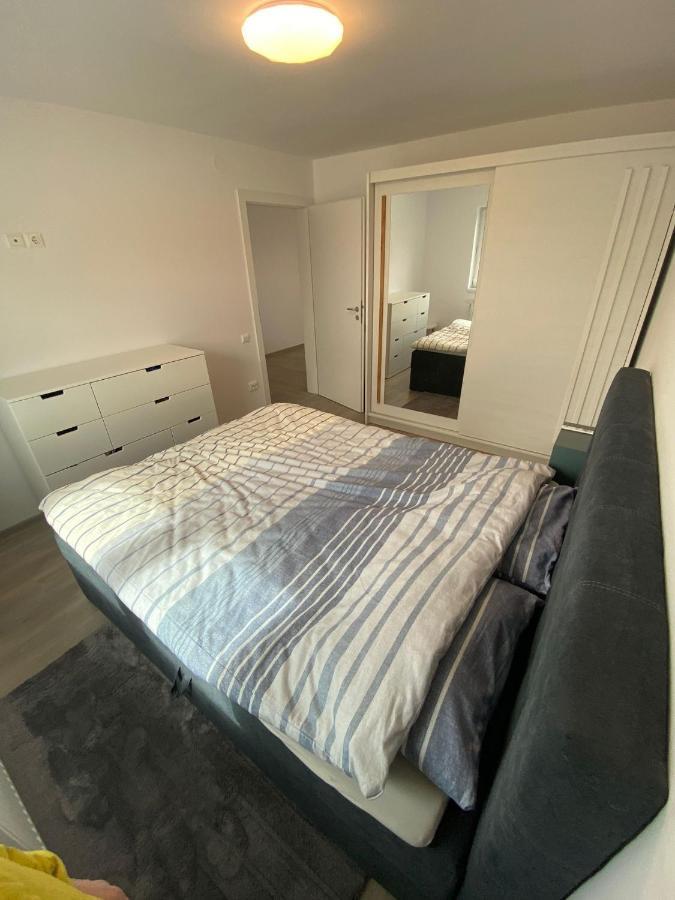 Apartament „Viena” - 2 Camere Selimbar Exterior photo